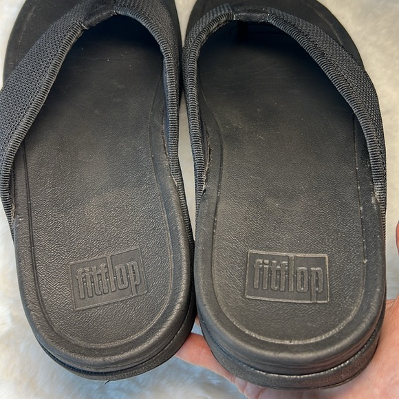FITFLOP Surfa Thong Sandal Black Wide Strap Wedge Comfort AB3-001 Cushion 8 - Picture 15 of 16
